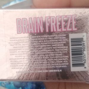 Brain Freeze Eye Gloss